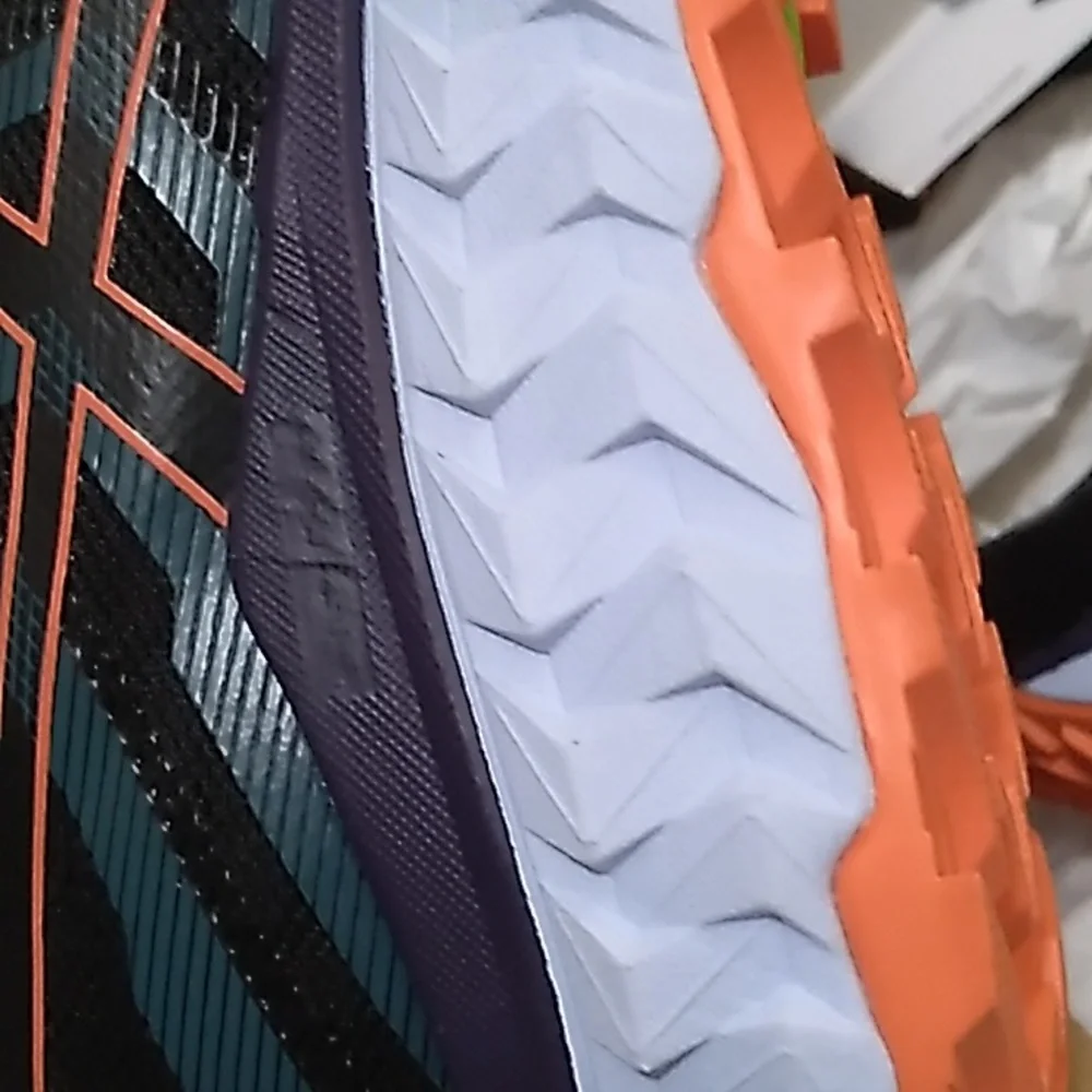 ASICS Running Shoes 8 RUNS SMALLER TRUE 7.5 - Picture 14 of 14